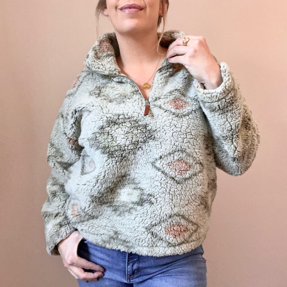 Thread & Supply Aztec Print Shaggy Teddy Fleece Pullover